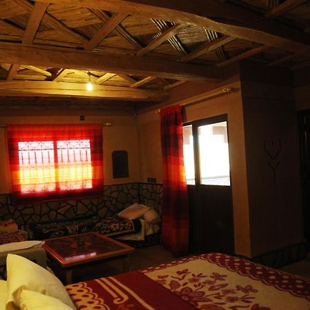 La Kasbah De Dades Bed and Breakfast Boumalne Rum bild