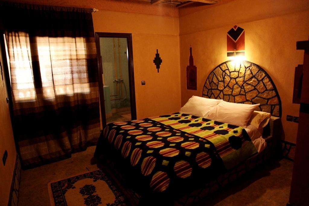 La Kasbah De Dades Bed and Breakfast Boumalne Rum bild