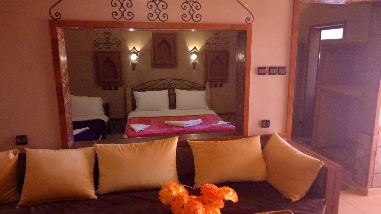 La Kasbah De Dades Bed and Breakfast Boumalne Exteriör bild